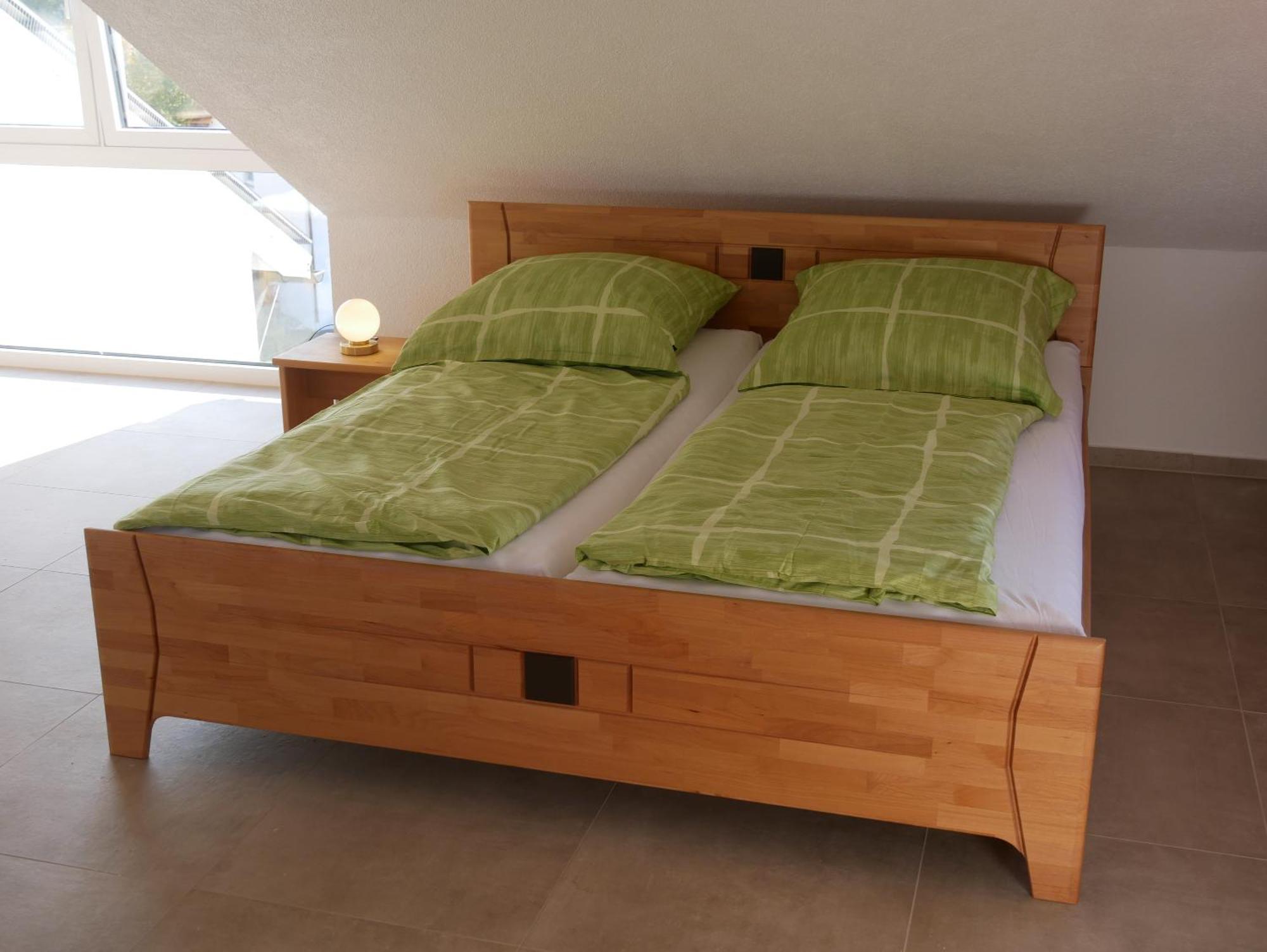 Ferienwohnung Haus Maria Waeschenbeuren ภายนอก รูปภาพ