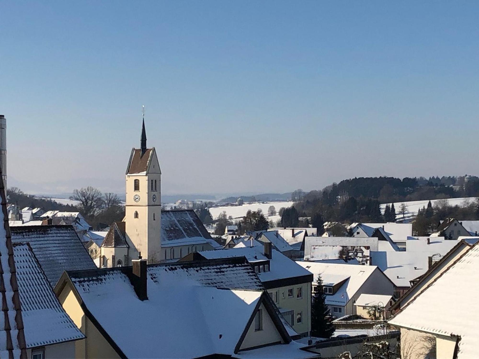 Ferienwohnung Haus Maria Waeschenbeuren ภายนอก รูปภาพ